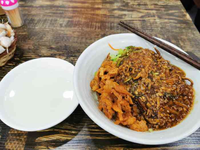 小西关传统面馆(西湖道店)-"爱吃西红柿面,所以找到这家,看着评价不错