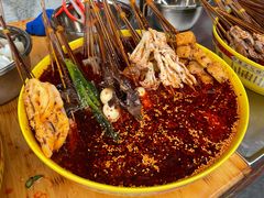 钵钵鸡-钟方模白家肥肠粉(春熙店)