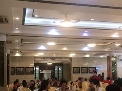 大堂-口衣记鸡饭店