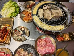 -胡悦里韩式烤肉(芝罘万达广场店)