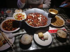 -川人百味·水煮活鱼(赛罕万达店)