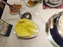 -洪氏嗨捞·广东猪肚鸡·椰子鸡火锅(西咸万象城店)