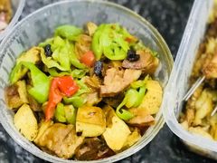 -蓝精灵饺子店