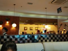 -爱丽丝牛排西餐厅(光谷步行街店)