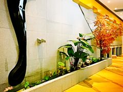 -丽池宫韩式汗蒸会馆(华灯坊店)