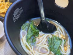 -桂在香知桂林米粉(红博中央公园店)
