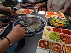 -牛味道炭火烤肉(湖前总店)