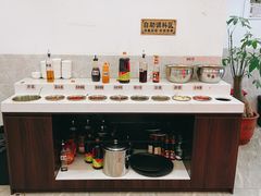 自助调料区-杏花吴记牛肉火锅