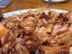 -老天桥酱肉烧饼夹肘子(天桥店)