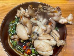 牛蛙-老天桥蛙炉火锅(红峰东路店)