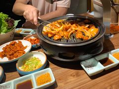 -明洞阿姨·韩式酱蟹烤肉·创意料理(三元桥店)