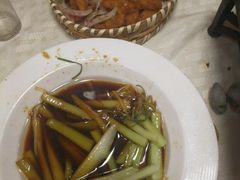-鲁小三·大骨自助(金山总店)