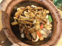 -天宝食坊·啫啫煲大排档(西华路店)