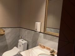 -萧邦音乐会所KTV(向西店)