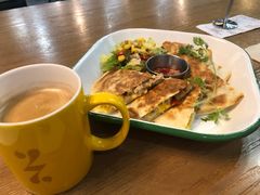 -HELLO 27 意面·沙拉·帕尼尼