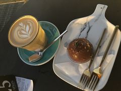 -UNI UNI(环亚凯瑟琳店)