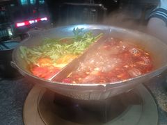 -湊湊火锅·茶憩(新中关购物中心店)