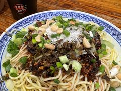 -阿坤传统手工小吃(杨家坪店)