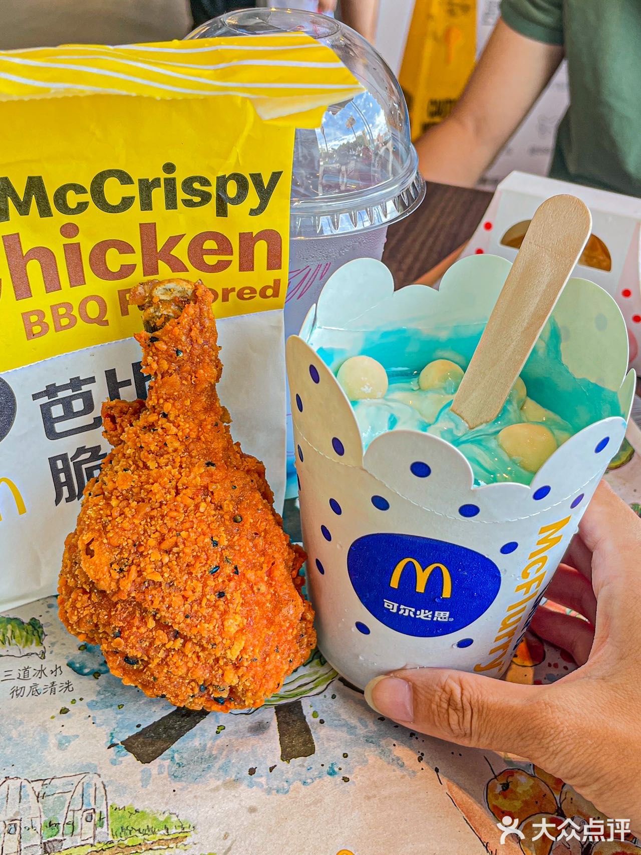 一口爆汁的芭比Q脆汁鸡也太好吃了吧！