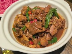-泉畔人家·老济南经典鲁菜(大明湖店)