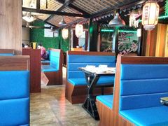 卡座-我外婆家菜(长融世贸广场店)