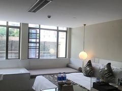 -曼谷一号酒店(深圳龙华大浪商业中心店)