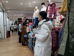 -优衣库(上海虹口龙之梦店)
