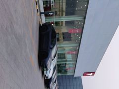 -TESLA 特斯拉(北京南四环中路特斯拉中心)
