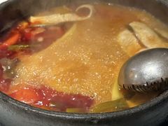 -贵府酸汤牛肉火锅·贵州老字号(飞山街店)