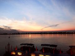 -人民防洪胜利纪念塔