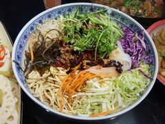 -鱼窝棚柴火铁锅炖(富山屯店)