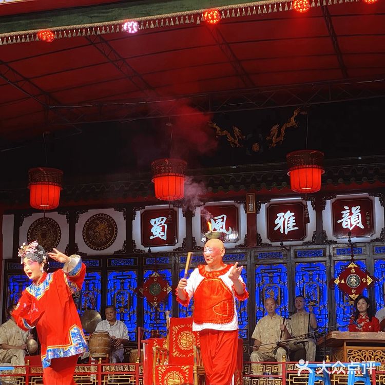 成都旅游攻略|天府广场最全游玩攻略