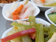 -牛一嘴·兰州牛肉面·大盘鸡(财富中心店)