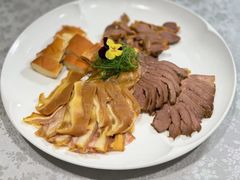 -连鹭海鲜·海肠捞饭·海胆饭(星海店)