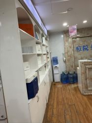 -痘院士专业祛痘皮肤管理