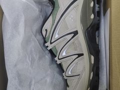 -SALOMON萨洛蒙(青岛海信店)
