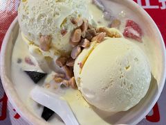 双色冰淇淋球清补凉-海大南门夜市(海富街店)