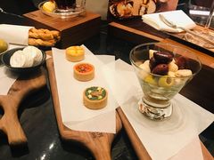 -星巴克臻选(天津恒隆广场旗舰店)