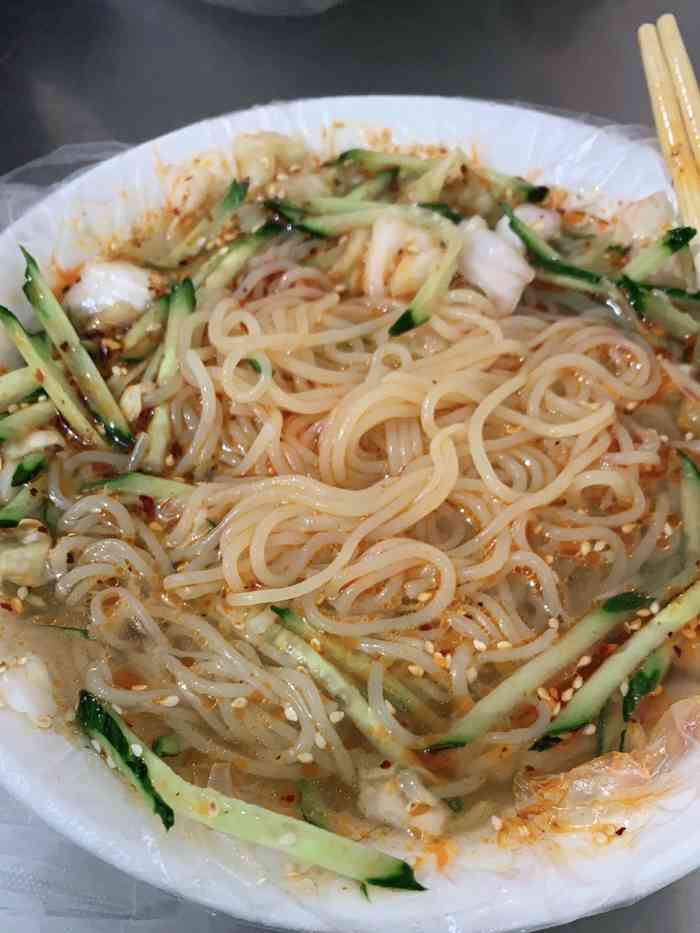 汴京公园罗记朝鲜冷面-"面冰爽不粘牙,也不粘黏,酸甜的汤里有酸辣.