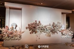 -花轿喜屋婚礼策划