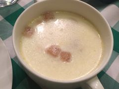 -起士林西餐厅(东经路店)