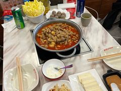-彭记铁锅肥肠(东四总店)