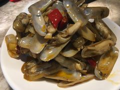 -沪小胖小龙虾(淮海中路旗舰店)