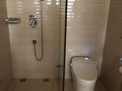 -兴芮温泉度假区