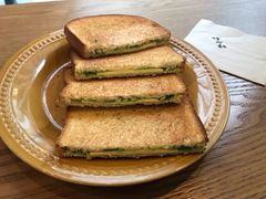 咖椰吐司-HELLO 27 意面·沙拉·帕尼尼