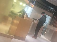 -麦当劳(龙阳路店)