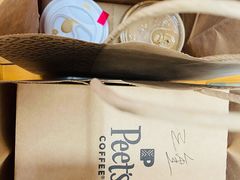-Peet's 皮爷咖啡(东湖路手作店)