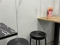 -蒙雅力港式茶餐厅(学人特色商业街店)