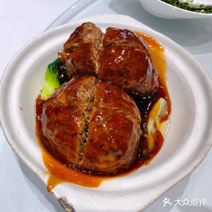 扬州饭店(福建中路店)红烧狮子头图片