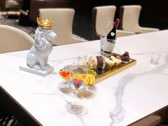 -乔治莫兰迪酒店(济南解放路山东大学店)
